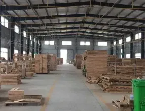 横州市石塘镇永茂木业急招锯边工2名，压板工1名、排板工多名，工资5000-8000元